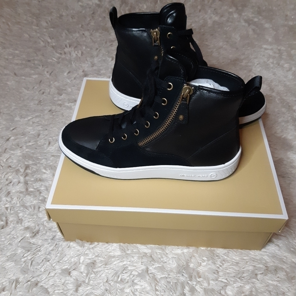 Michael kors sneakers Sz-6.5 - Picture 7 of 7